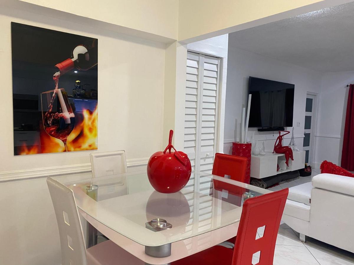 Beautiful House 7 Min From Miami Airport W Free Parking Apartment Exterior photo