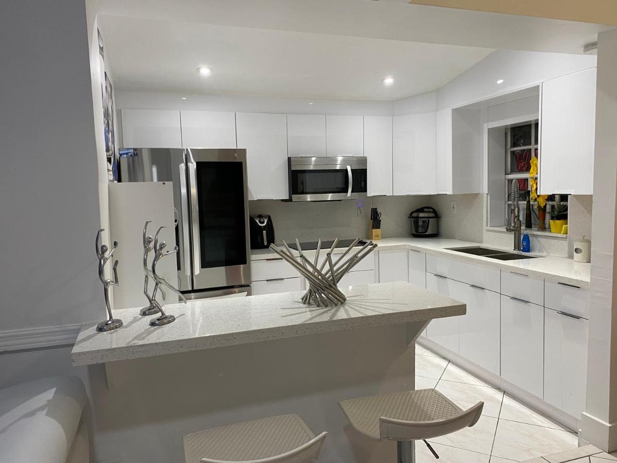 Beautiful House 7 Min From Miami Airport W Free Parking Apartment Exterior photo